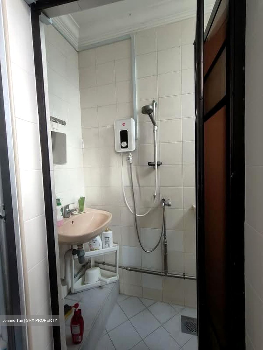Elizabeth Tower (D9), Apartment #589377531